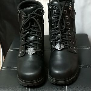 Harley-Davidson black boots for women size 7 and 1/2 and Harley-Davidson bandana
